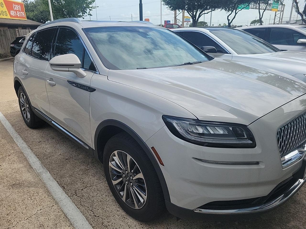Lincoln Nautilus Reserve AWD 2023