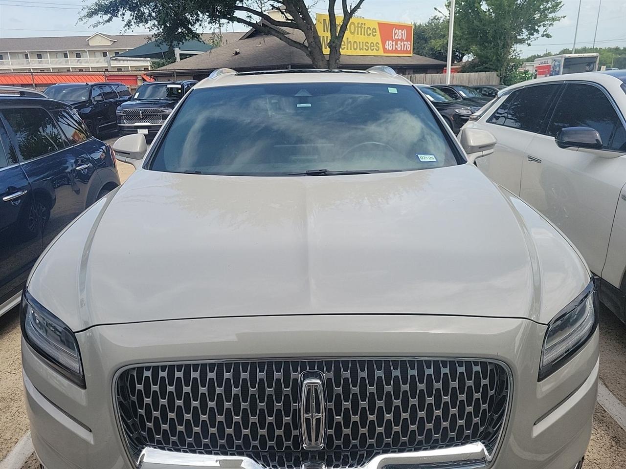 Lincoln Nautilus Reserve AWD 2023