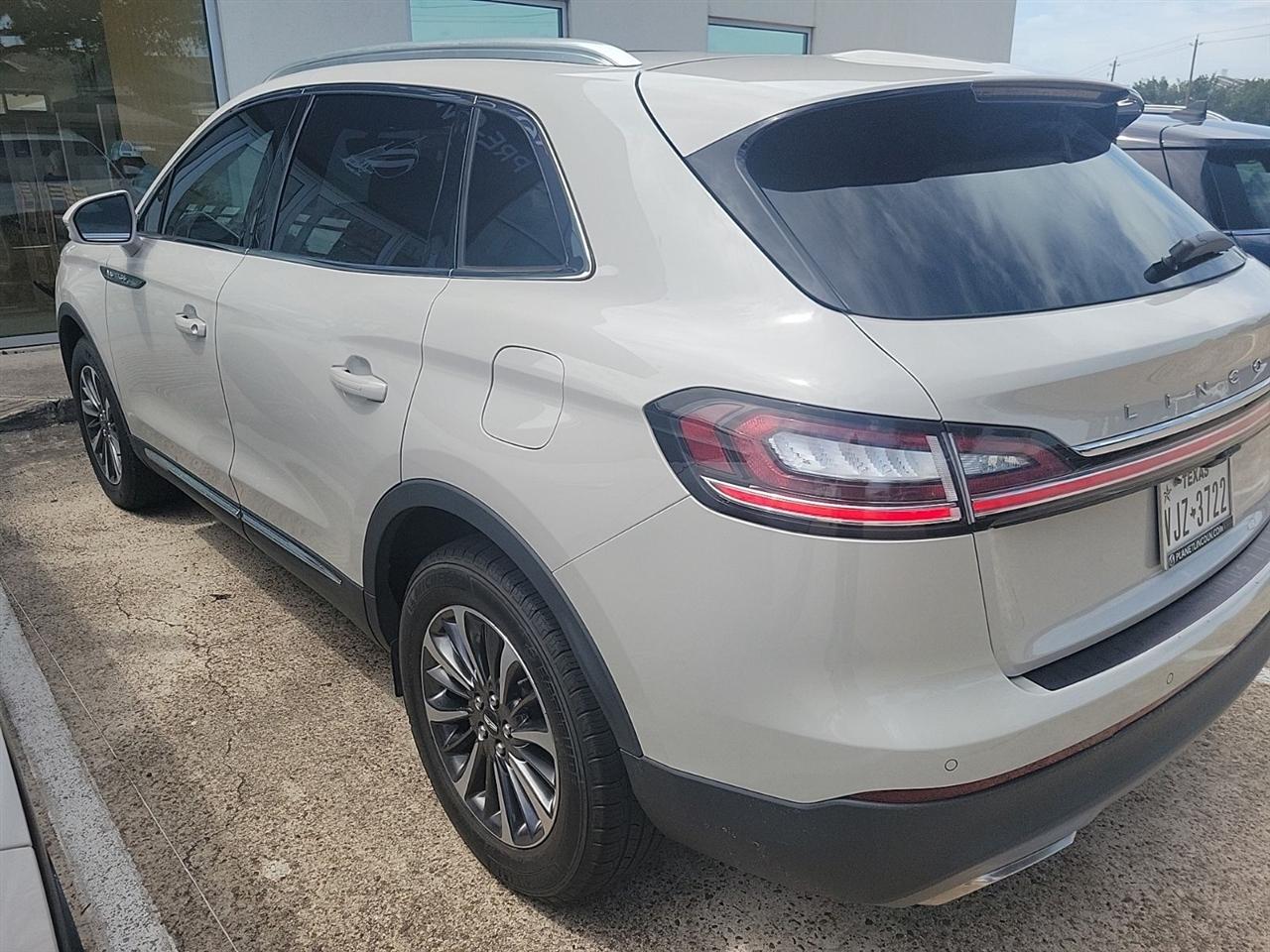 Lincoln Nautilus Reserve AWD 2023