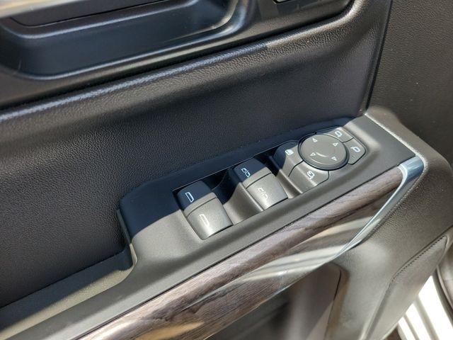 Chevrolet Silverado 1500 LTZ Crew Cab 4WD 2021