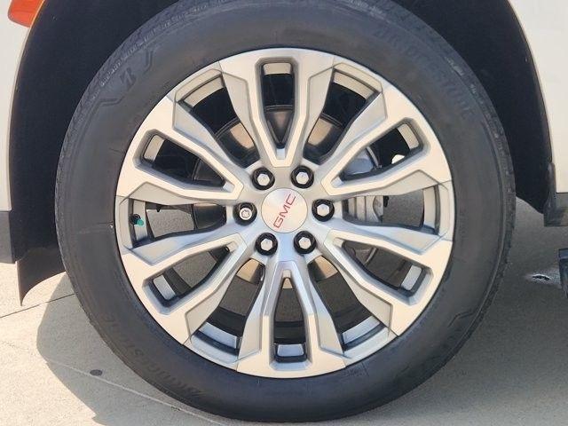 GMC Yukon Denali 2WD 2022