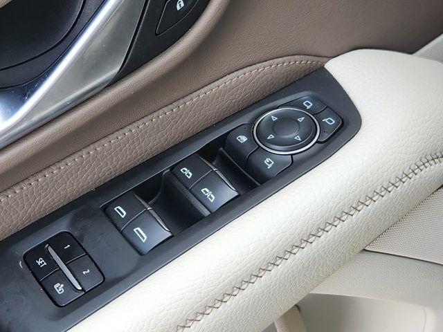 GMC Yukon Denali 2WD 2022