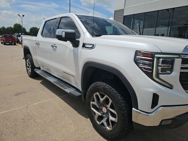 GMC Sierra 1500 SLT Crew Cab 2WD 2023