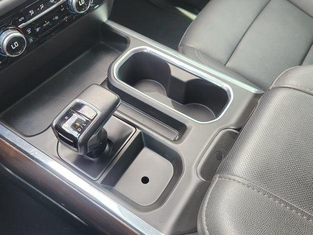 GMC Sierra 1500 SLT Crew Cab 2WD 2023
