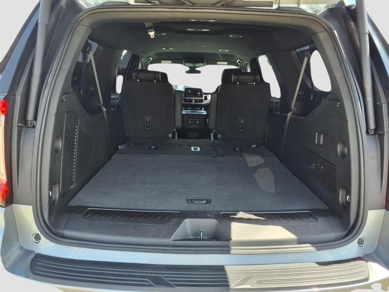 GMC Yukon XL SLT 2WD 2023
