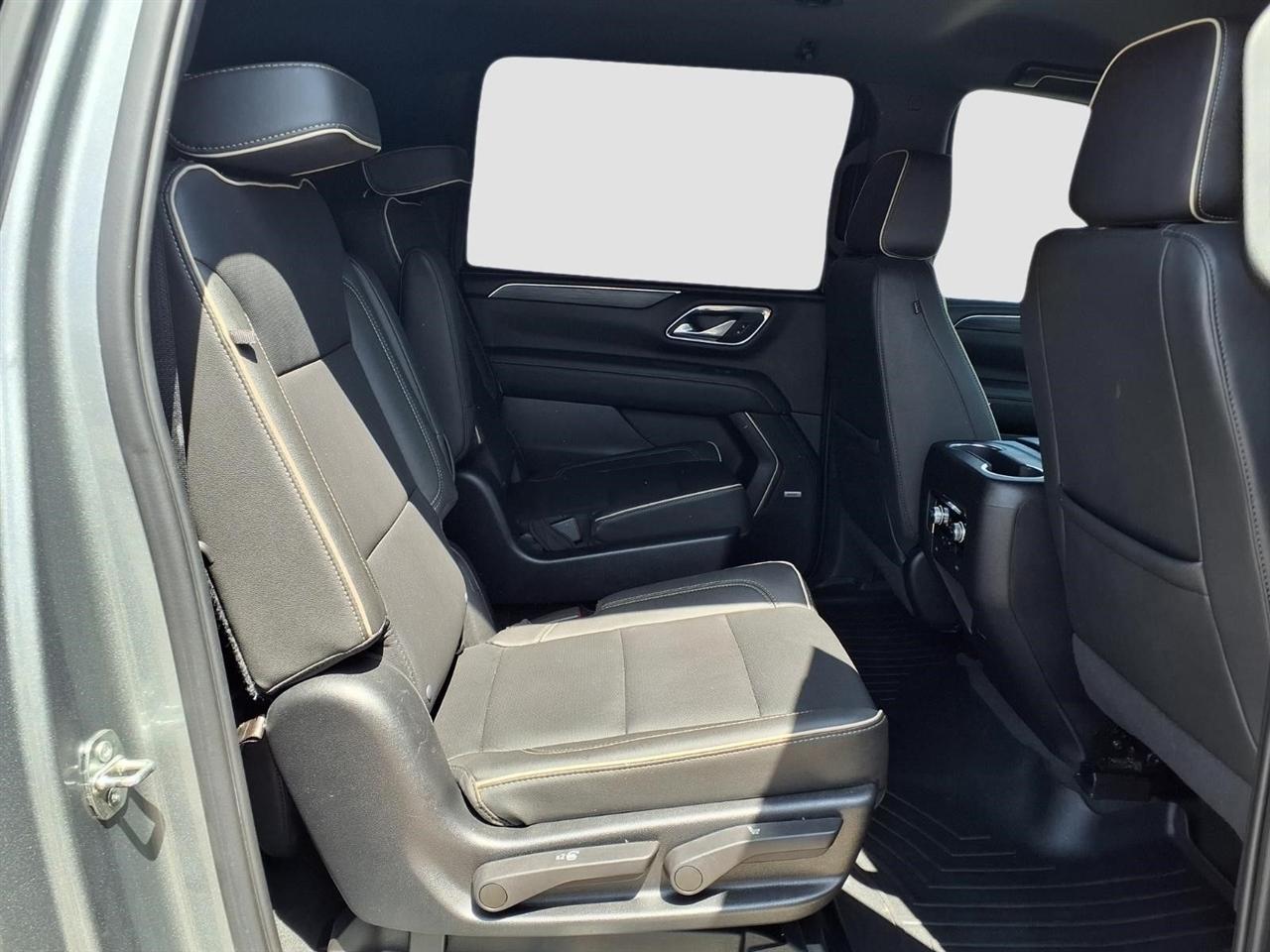 GMC Yukon XL SLT 2WD 2023