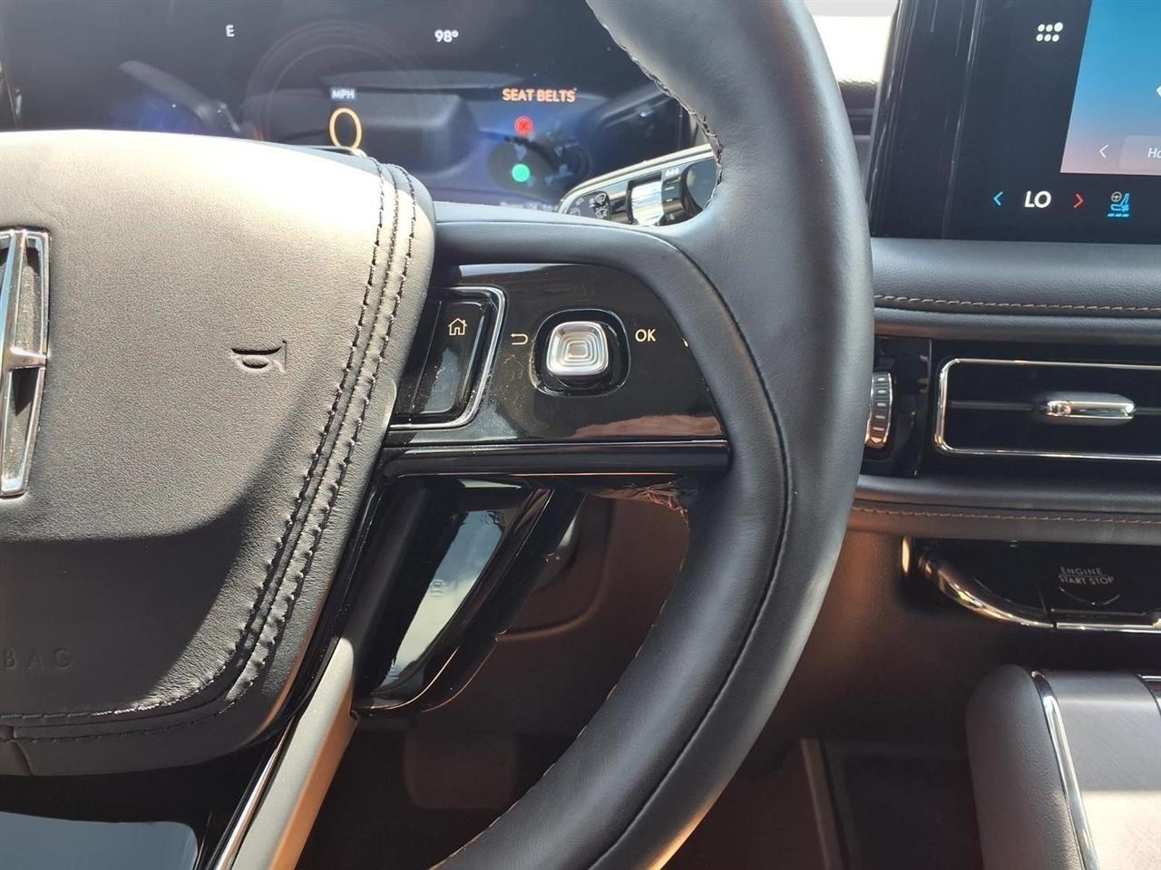 Lincoln Aviator Premiere 2025