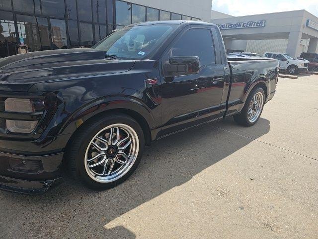 Ford F-150 XL 4WD 2025