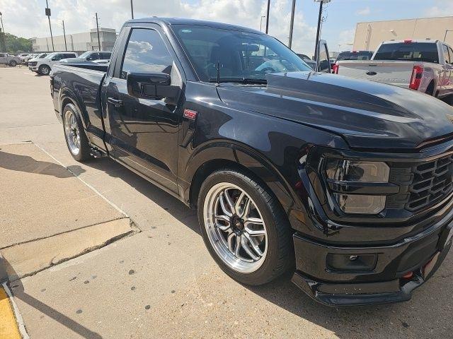 Ford F-150 XL 4WD 2025
