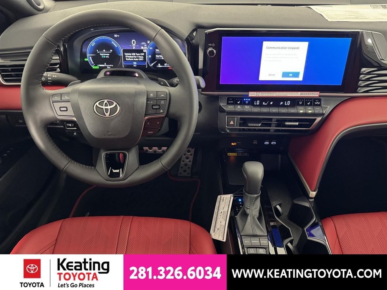 Toyota Camry Hybrid XLE 2026