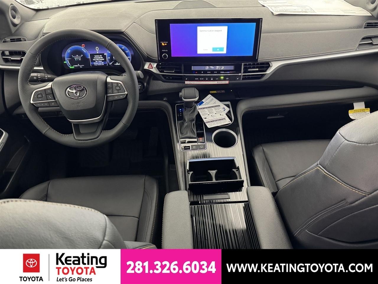 Toyota Sienna XLE AWD 2026