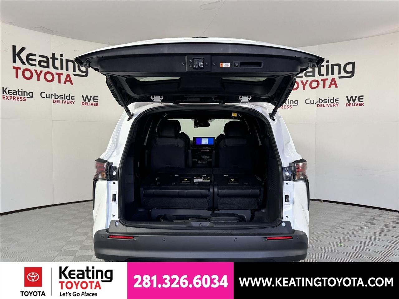 Toyota Sienna XLE AWD 2026
