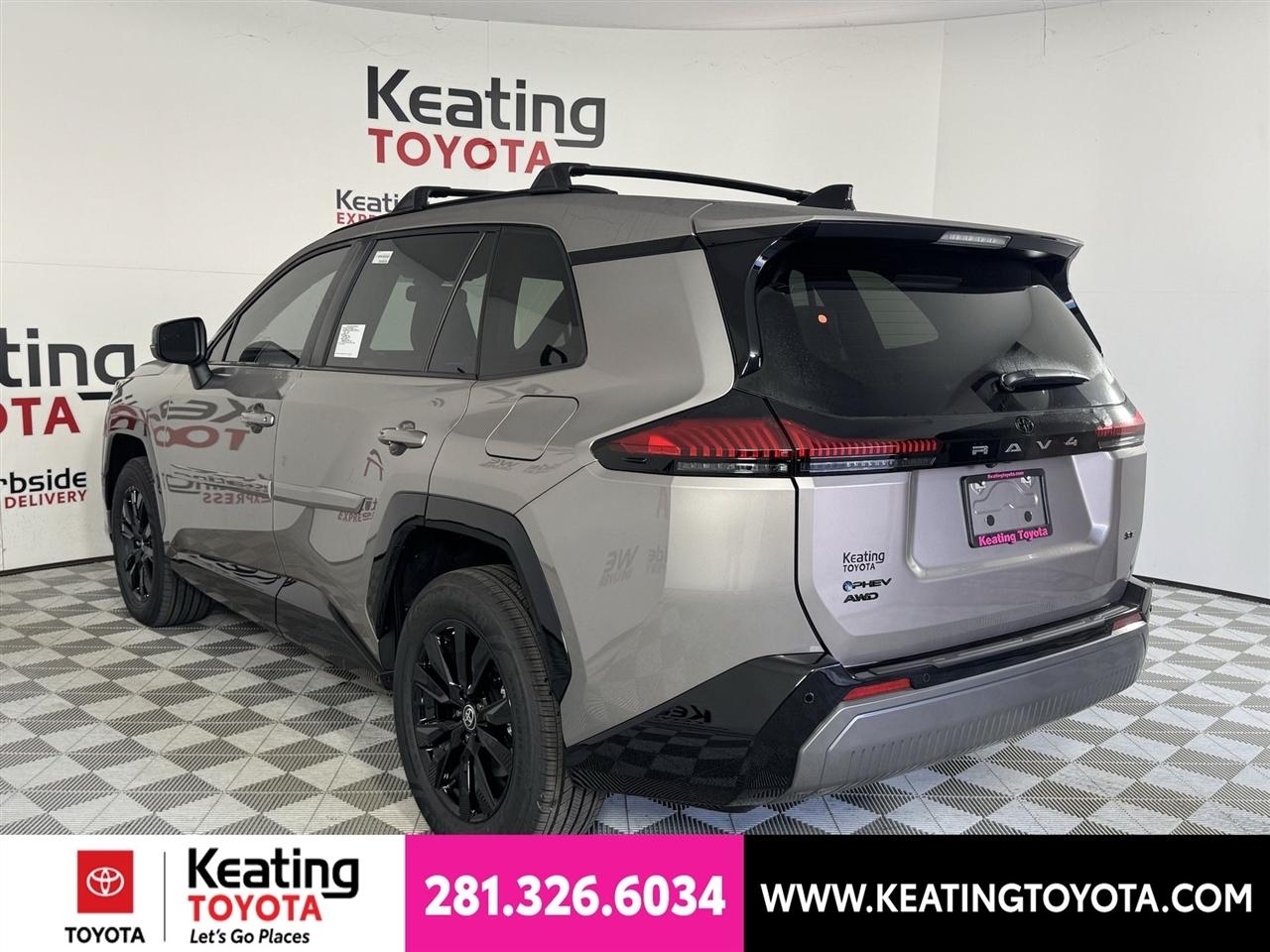 Toyota RAV4 Plug-In Hybrid SE 2026