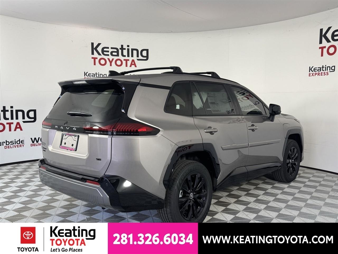 Toyota RAV4 Plug-In Hybrid SE 2026