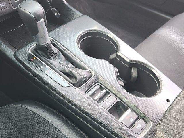 Honda Civic Sport Hatchback CVT 2025