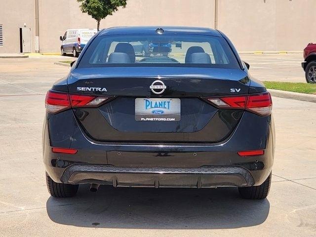 Nissan Sentra SV 2024