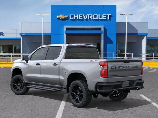 Chevrolet Silverado 1500 Trail Boss Custom Crew Cab 4WD 2026