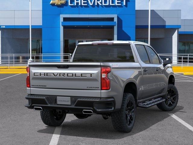 Chevrolet Silverado 1500 Trail Boss Custom Crew Cab 4WD 2026
