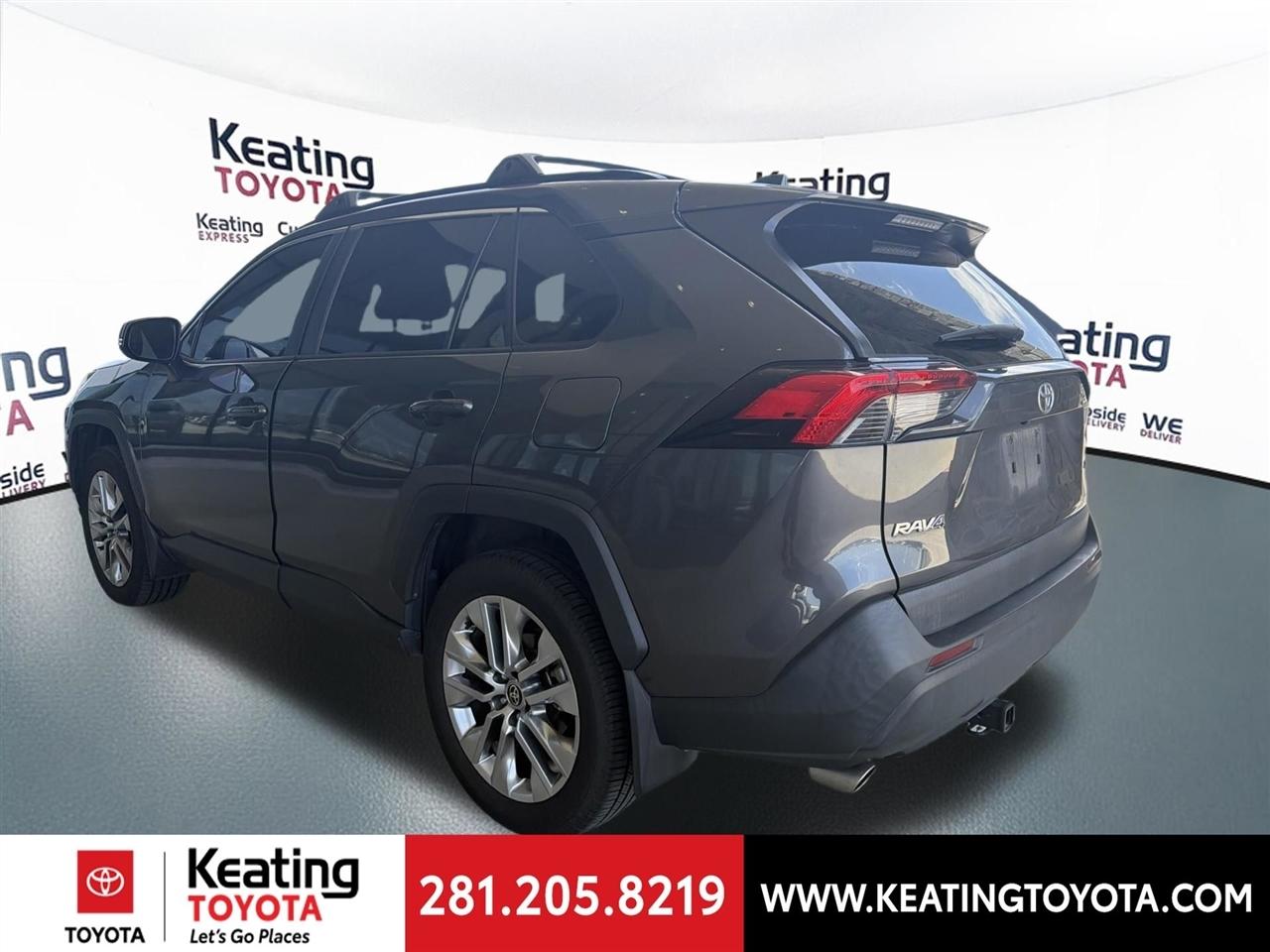 Toyota RAV4 XLE Premium 2022