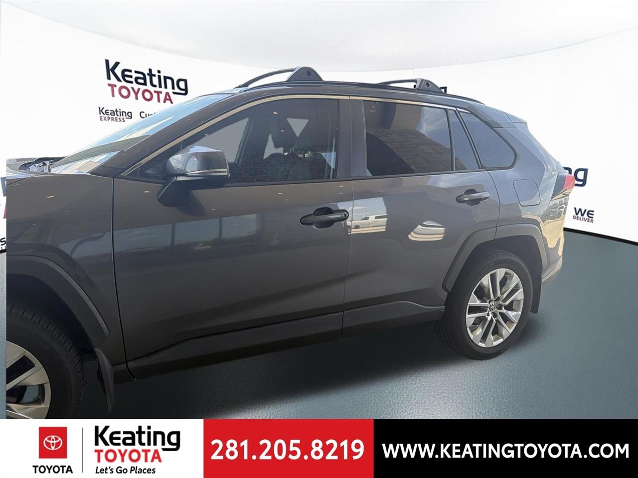 Toyota RAV4 XLE Premium 2022