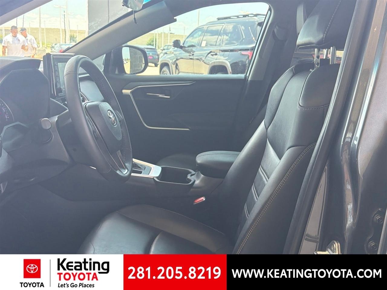 Toyota RAV4 XLE Premium 2022
