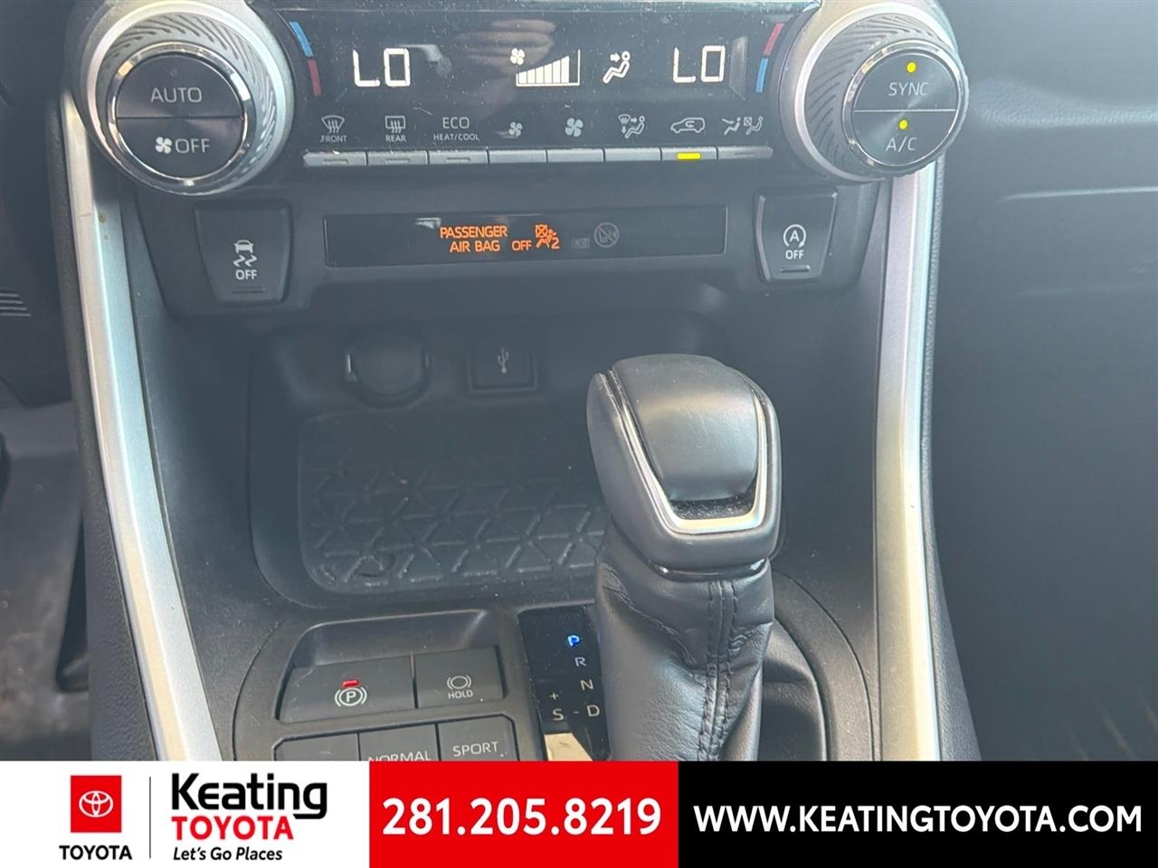 Toyota RAV4 XLE Premium 2022