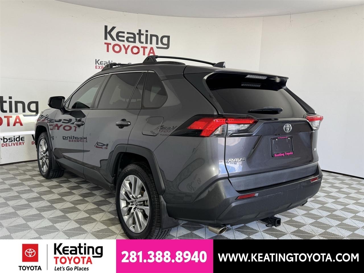 Toyota RAV4 XLE Premium 2022