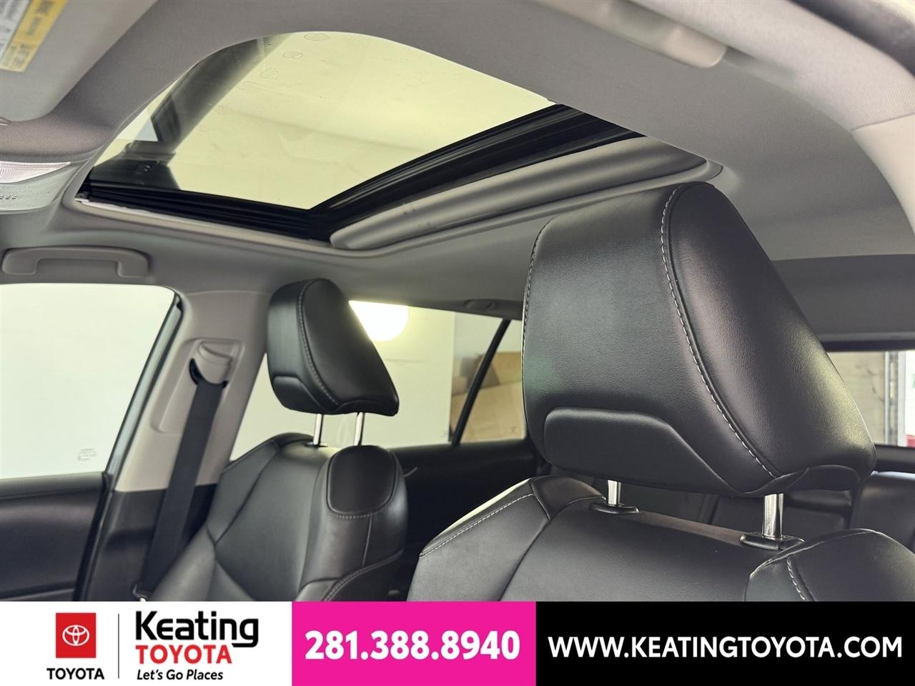Toyota RAV4 XLE Premium 2022