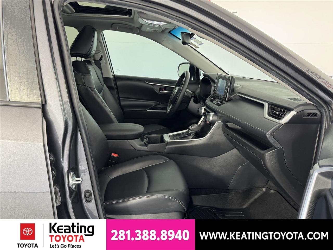 Toyota RAV4 XLE Premium 2022