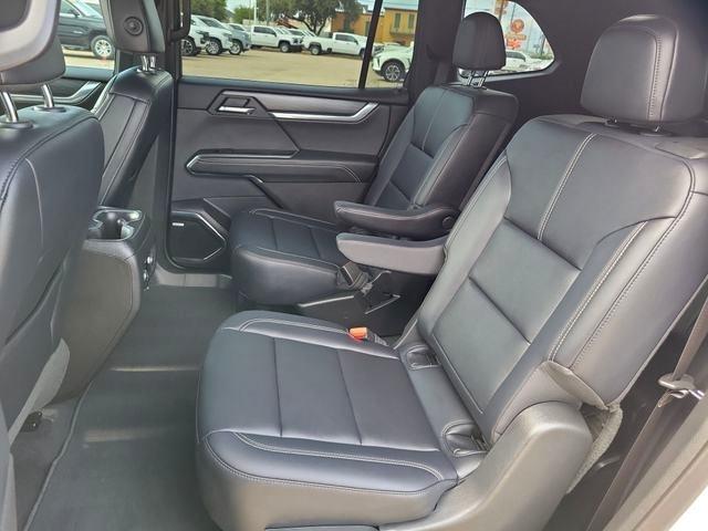 GMC Acadia Elevation 2026
