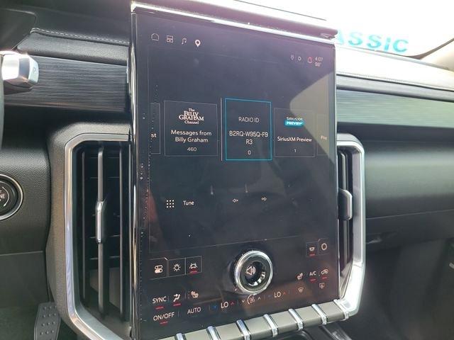GMC Acadia Elevation 2026