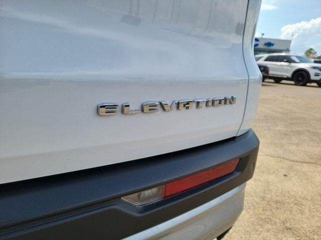 GMC Acadia Elevation 2026