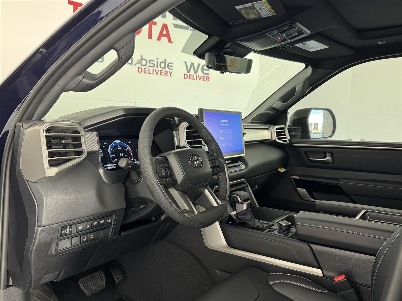 Toyota Tundra Limited CrewMax 4WD 2026