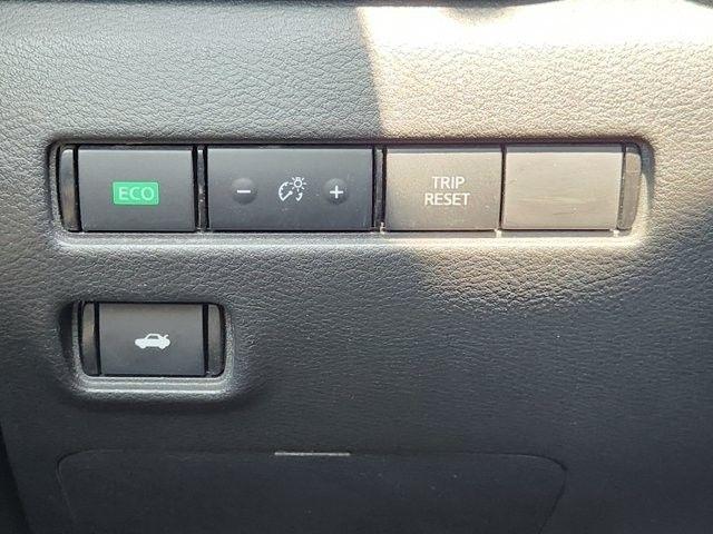 Nissan Sentra SV 2025