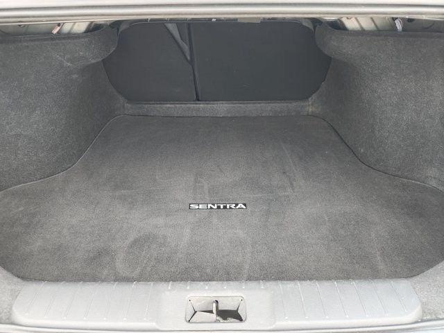 Nissan Sentra SV 2025