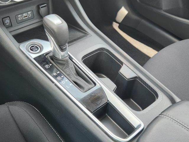 Nissan Sentra SV 2025