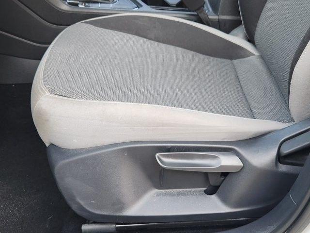 Volkswagen Taos S 2024