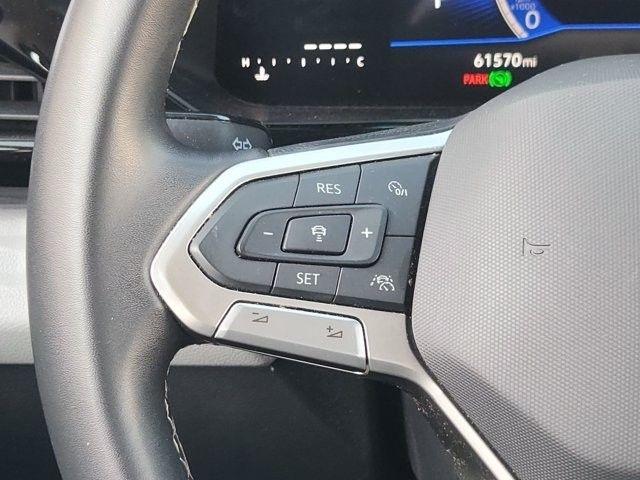 Volkswagen Taos S 2024