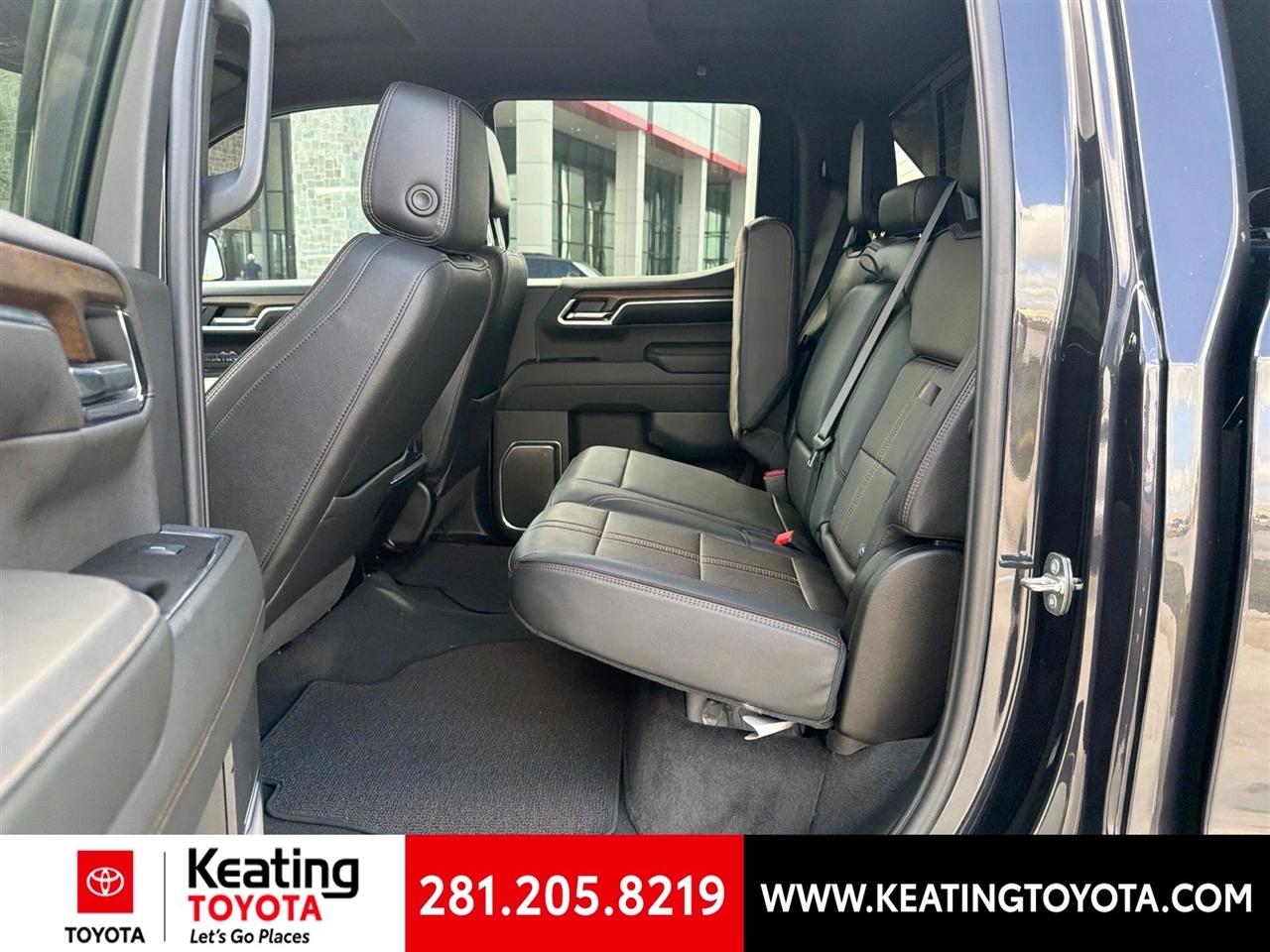 Chevrolet Silverado 1500 High Country Crew Cab 4WD 2024
