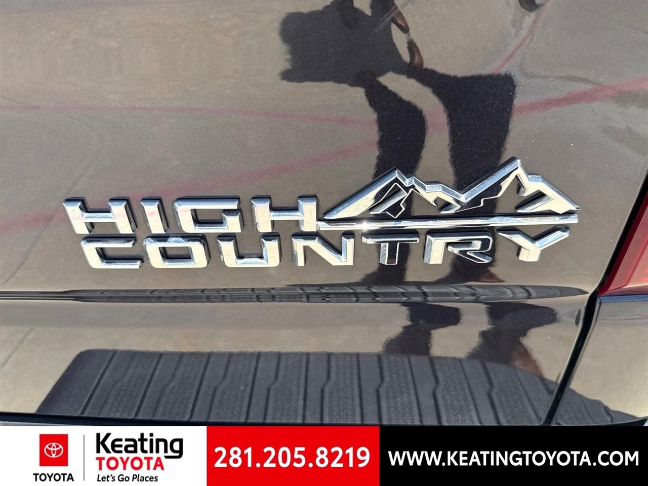 Chevrolet Silverado 1500 High Country Crew Cab 4WD 2024