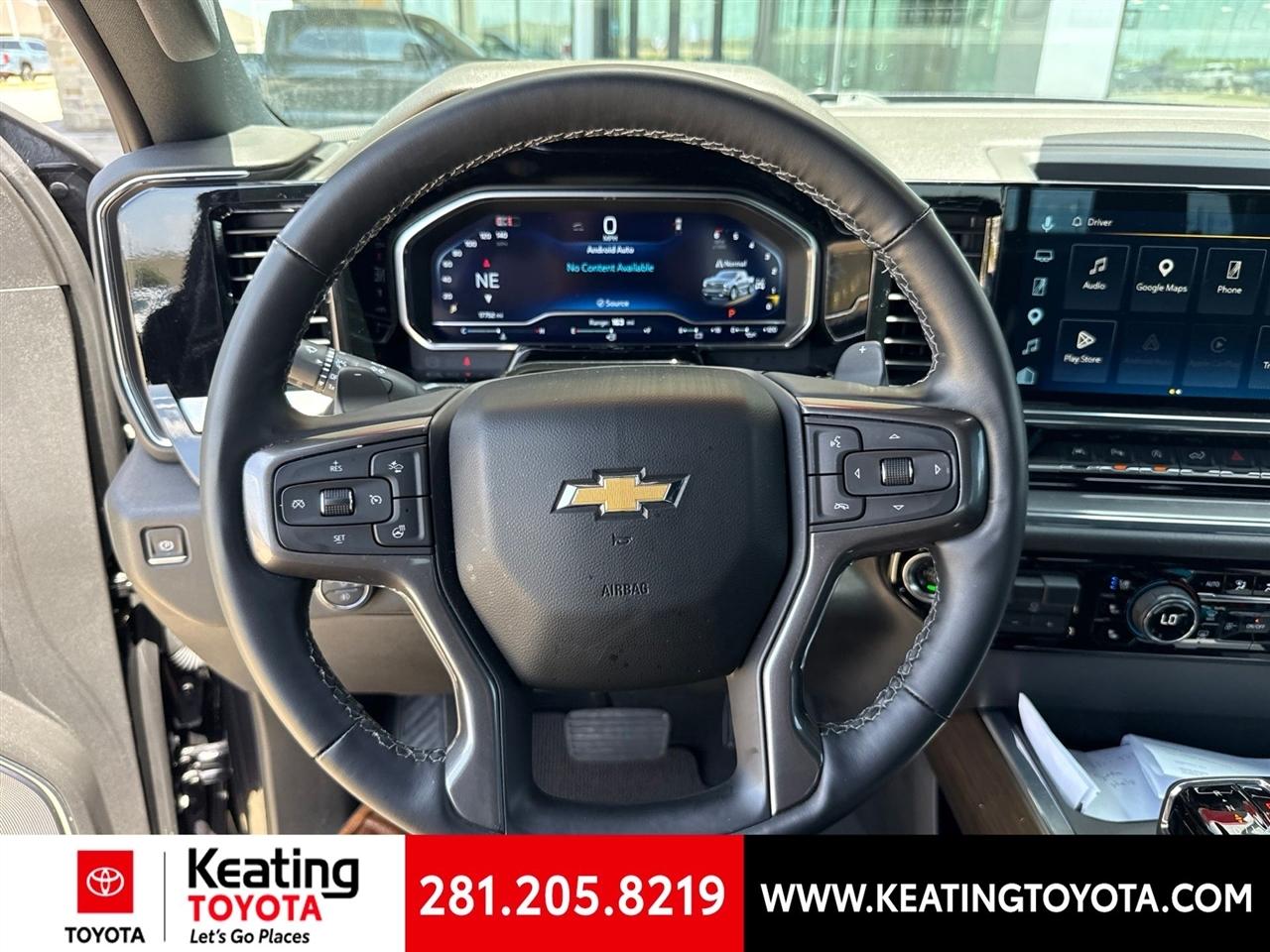 Chevrolet Silverado 1500 High Country Crew Cab 4WD 2024