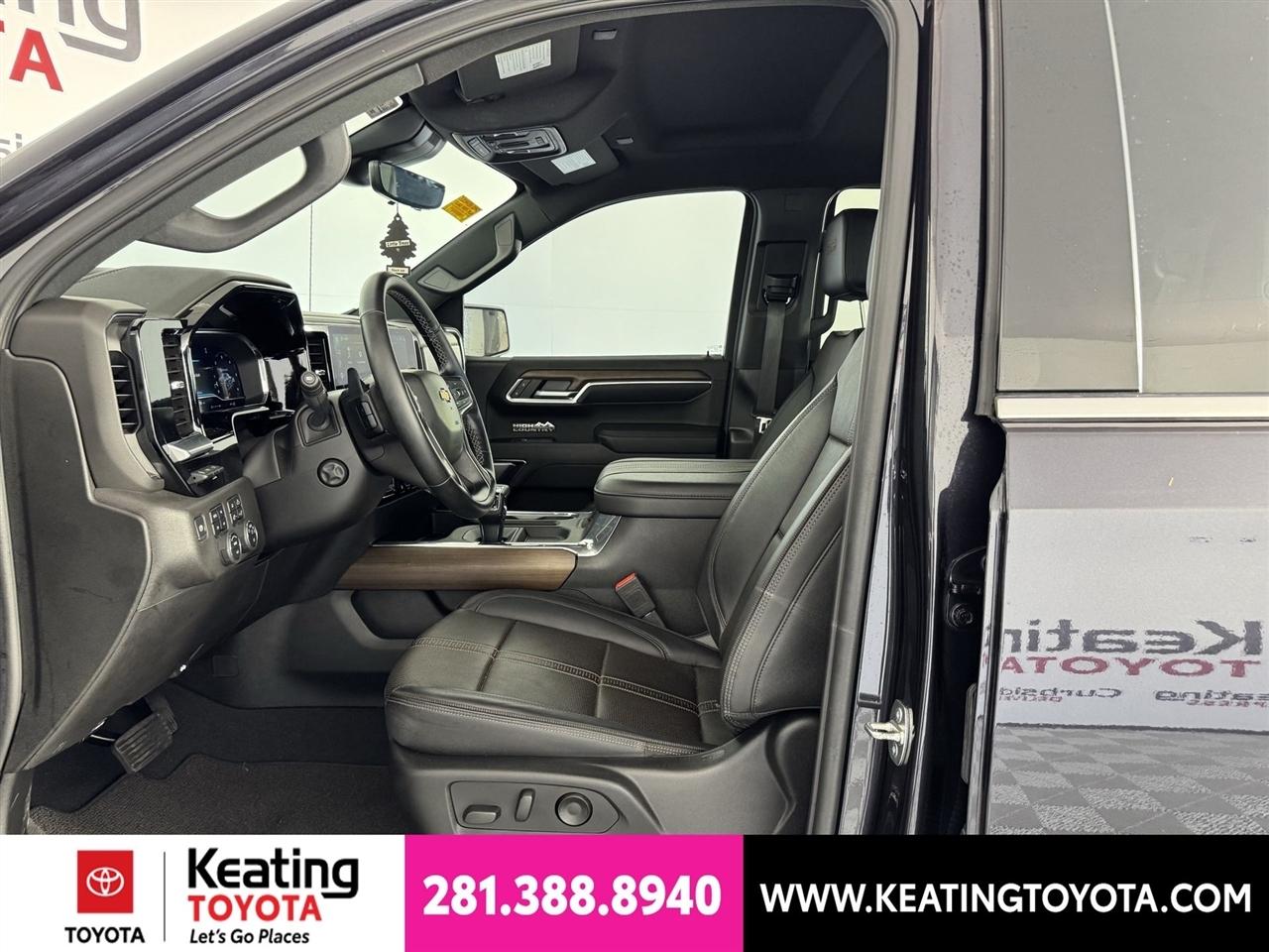 Chevrolet Silverado 1500 High Country Crew Cab 4WD 2024