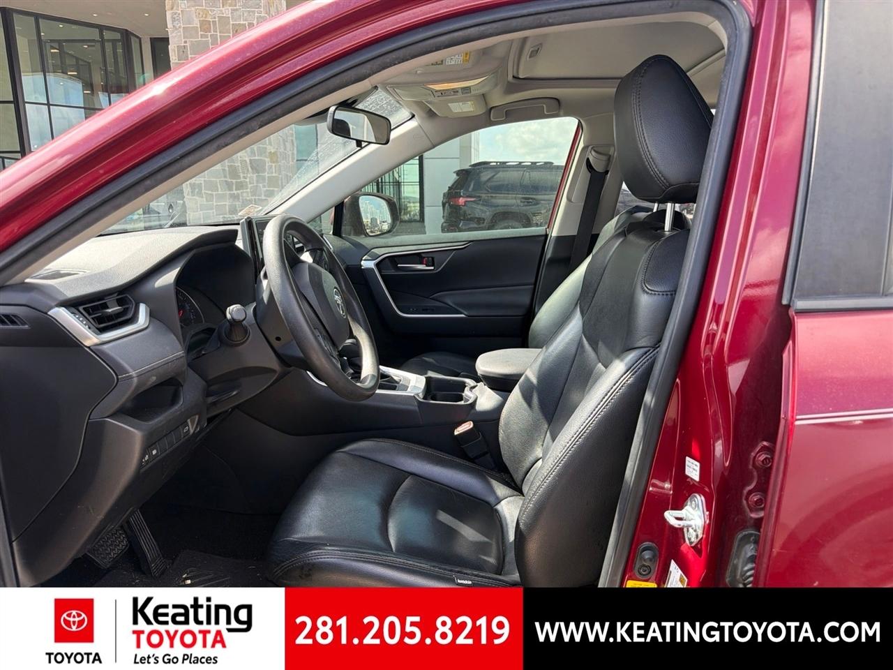 Toyota RAV4 XLE 2019