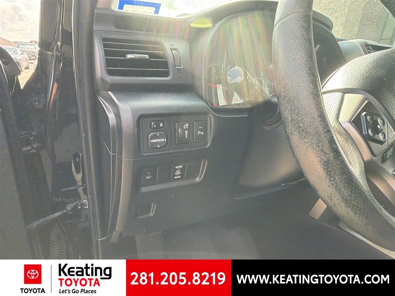 Toyota 4Runner Limited 2WD V6 2017