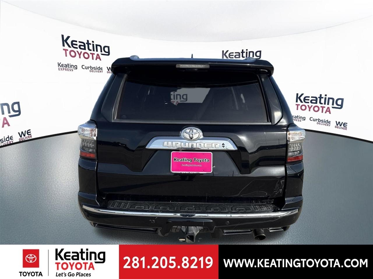 Toyota 4Runner Limited 2WD V6 2017