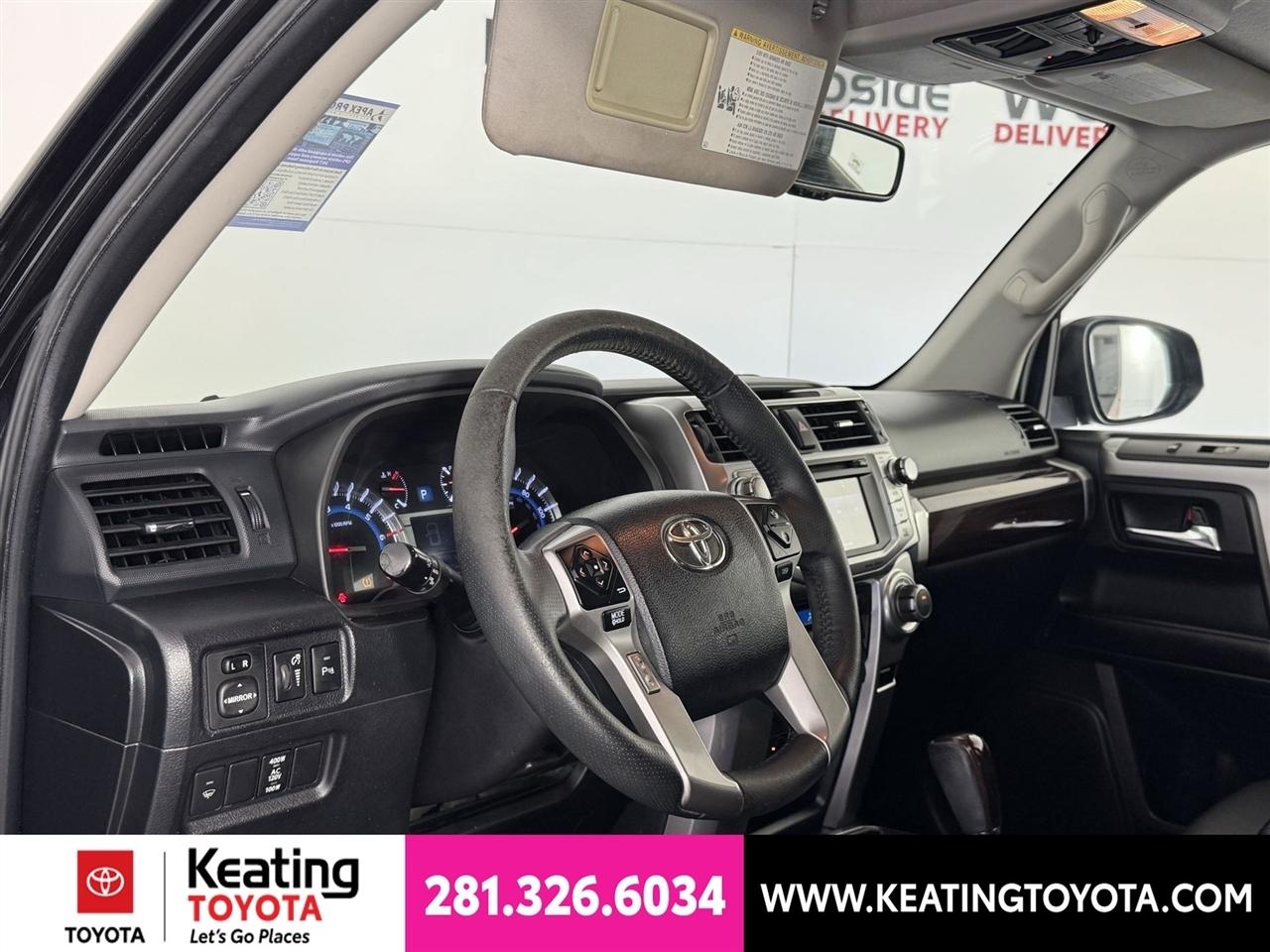 Toyota 4Runner Limited 2WD V6 2017