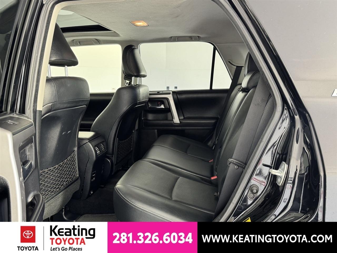 Toyota 4Runner Limited 2WD V6 2017