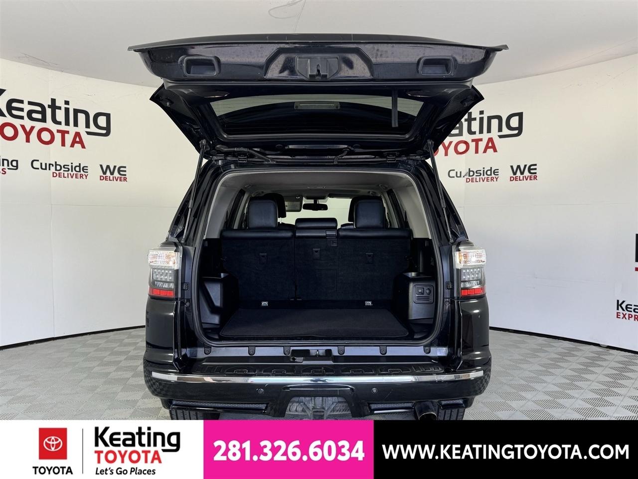 Toyota 4Runner Limited 2WD V6 2017