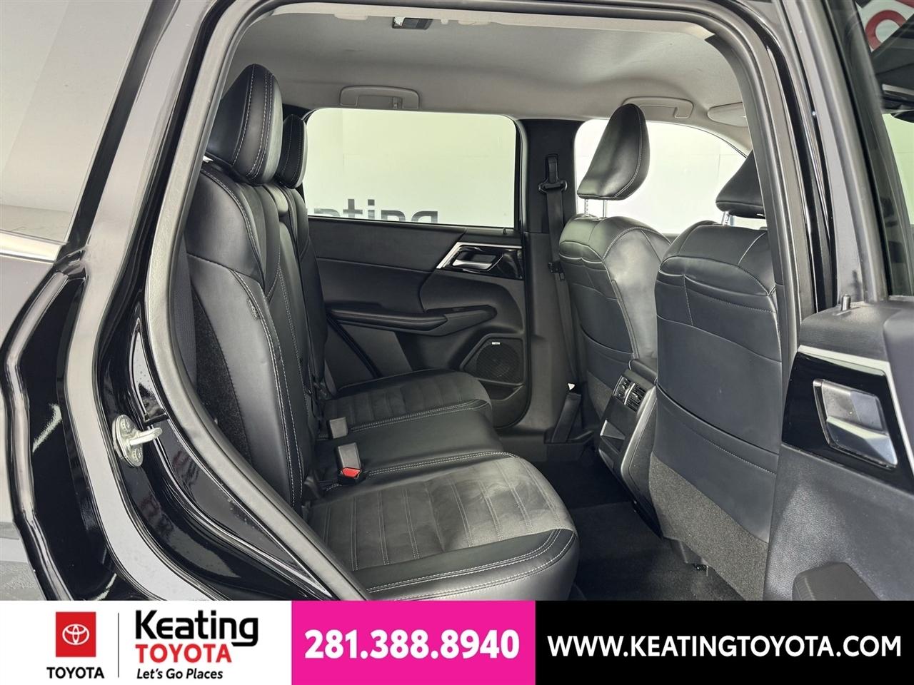 Mitsubishi Outlander SE 4WD 2025