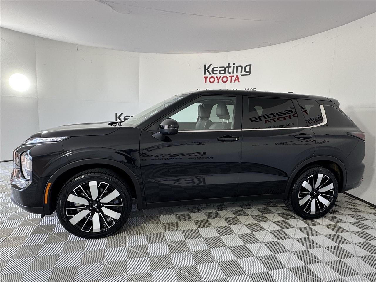 Mitsubishi Outlander SE 4WD 2025